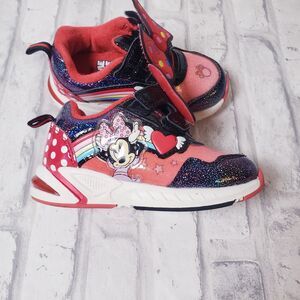 Disney Minnie Mouse Girls Light Up Sneakers